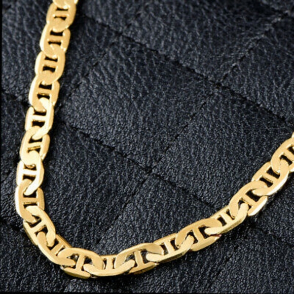 18kt Gold Filled Chain Link Design Bracelet - Picture 7 of 8